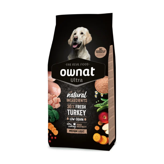 Ownat Ultra Médio Light é uma ração natural especialmente formulada para cães de porte médio com baixo nível de atividade ou tendência ao excesso de peso. Com um teor reduzido de gorduras e proteínas de alta qualidade, ajuda a manter um peso saudável, preservando a massa muscular e promovendo o bem-estar do teu cão. Feita com ingredientes naturais e cozinhada lentamente para máxima digestibilidade, esta ração oferece uma alimentação saudável e equilibrada, sem corantes, conservantes ou aditivos artificiais.